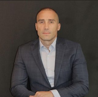 Zoran Milovanovic, Exclusive Illinois Representative for OMR North Shore Executive Housing.